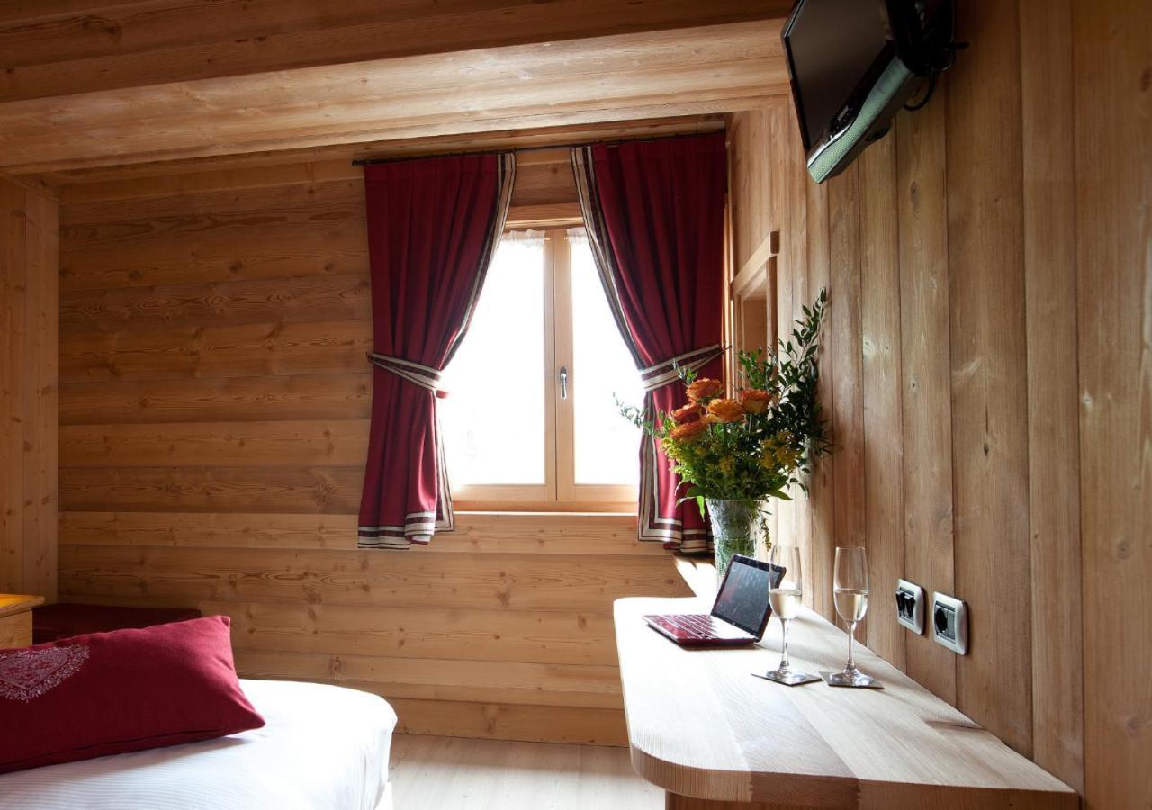 Hotel Funivia Bormio Kültér fotó