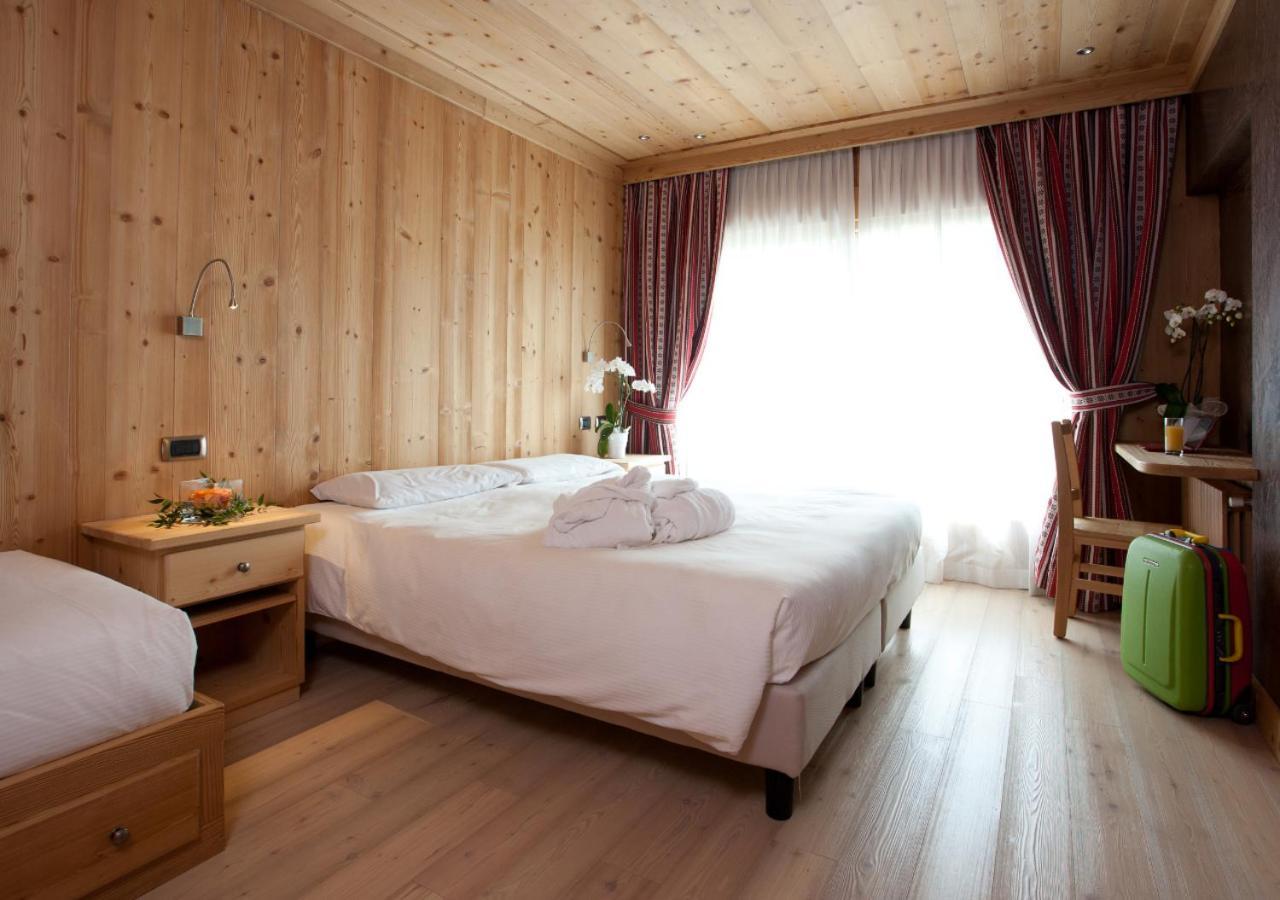 Hotel Funivia Bormio Kültér fotó